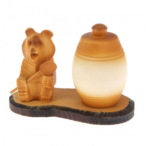 Купить  сувенир бочонок с медведем на подставке вырезанным вручную 0,3кг в интернет-магазине Айсберг!